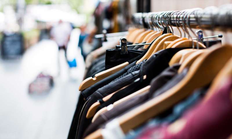Opportunities & challenges in circular fashion